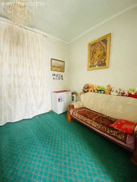 Хотын төвд гал тогоо тусдаа 4 өрөө байр зарна
- Улсын хот төлөвлөлтөнд Хотын төвд гал тогоо тусдаа 4 өрөө байр зарна
- Улсын хот төлөвлөлтөнд