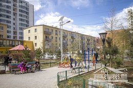Улсын их дэлгүүрийн хойно байрлах байранд 2 ширхэг 2 өрөө байрыг нийлүүлж Улсын их дэлгүүрийн хойно байрлах байранд 2 ширхэг 2 өрөө байрыг нийлүүлж