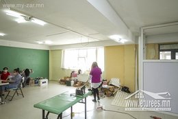 Цирк-н урд, 31-р сургуулийн хойно, зам дагуу байрлалтай 156м2 үйлчилгээний Цирк-н урд, 31-р сургуулийн хойно, зам дагуу байрлалтай 156м2 үйлчилгээний