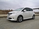 Subaru Trezia маркийн Mini MPV ангилалын Toyota Ractis машины Subaru хувилбар.Toyota Subaru Trezia маркийн Mini MPV ангилалын Toyota Ractis машины Subaru хувилбар.Toyota