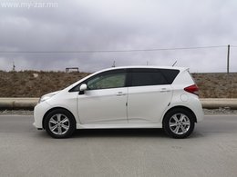 Subaru Trezia маркийн Mini MPV ангилалын Toyota Ractis машины Subaru хувилбар.Toyota Subaru Trezia маркийн Mini MPV ангилалын Toyota Ractis машины Subaru хувилбар.Toyota