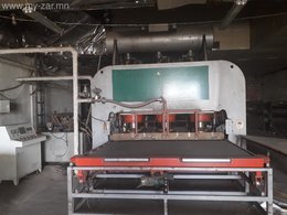 Хавтангын хуулга наагч халуун прессэр суурь машин(1220x2440 ), жин 42 тонн. Хавтангын хуулга наагч халуун прессэр суурь машин(1220x2440 ), жин 42 тонн.