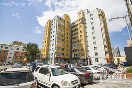 Монгол 3-р сургуулийн зүүн талд 63м2 талбайтай, гал тогоо тусдаа 2 өрөө, Монгол 3-р сургуулийн зүүн талд 63м2 талбайтай, гал тогоо тусдаа 2 өрөө,