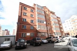 Хүүхдийн урлан бүтээх төвийн хойно байрлах Ногоон урлан хотхонд 1 давхарын Хүүхдийн урлан бүтээх төвийн хойно байрлах Ногоон урлан хотхонд 1 давхарын