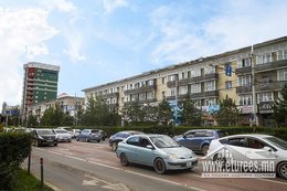 Баруун 4 зам, 11-р сургуулийн замын хойно 2 өрөө байрыг 89 сая₮-р худалдана. Баруун 4 зам, 11-р сургуулийн замын хойно 2 өрөө байрыг 89 сая₮-р худалдана.