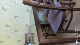 4 сандалтай малайз ширээ зарна. Маш цэвэрхэн 4 сандалтай малайз ширээ зарна. Маш цэвэрхэн