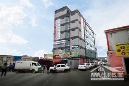 Наран туул захын хойд хаалганы дэргэд байрлах Шилэн захын 3-р давхарт 37м2 Наран туул захын хойд хаалганы дэргэд байрлах Шилэн захын 3-р давхарт 37м2