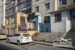 Бөхийн өргөө-с урагшаа яваад шинэ сонголтын замын эсрэг талд угсармалын Бөхийн өргөө-с урагшаа яваад шинэ сонголтын замын эсрэг талд угсармалын