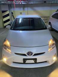 2011 оны Сувдан цагаан өнгөтэй S edition Загварын Prius 30 Зах зээлийн үнээс маш хямд зарна. 2011 оны Сувдан цагаан өнгөтэй S edition Загварын Prius 30 Зах зээлийн үнээс маш хямд зарна.