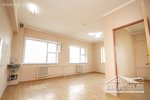 Тэнгис кино театр-н хойно байрлах 54м2 талбайтай 2 өрөө, тавилгагүй байрыг 550,000₮-р хөлслүүлнэ. Тэнгис кино театр-н хойно байрлах 54м2 талбайтай 2 өрөө, тавилгагүй байрыг 550,000₮-р хөлслүүлнэ.