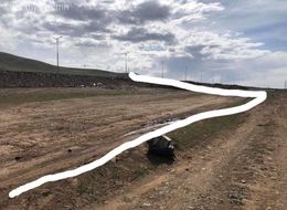 Хонхорын уулзвар дөнгөж өнгөрөөд төв зам дагуу 1400 мкв газар зарна. Хонхорын уулзвар дөнгөж өнгөрөөд төв зам дагуу 1400 мкв газар зарна.