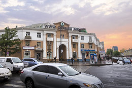 Засгийн газрын ордны хойно 2 өрөө тавилгатай байр түрээслүүлнэ Засгийн газрын ордны хойно 2 өрөө тавилгатай байр түрээслүүлнэ