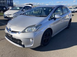 Сая буусан 2013 оны мөнгөлөг өнгийн Prius 30 зарна Цэнхэр алаг салон, 138.0 Сая буусан 2013 оны мөнгөлөг өнгийн Prius 30 зарна Цэнхэр алаг салон, 138.0