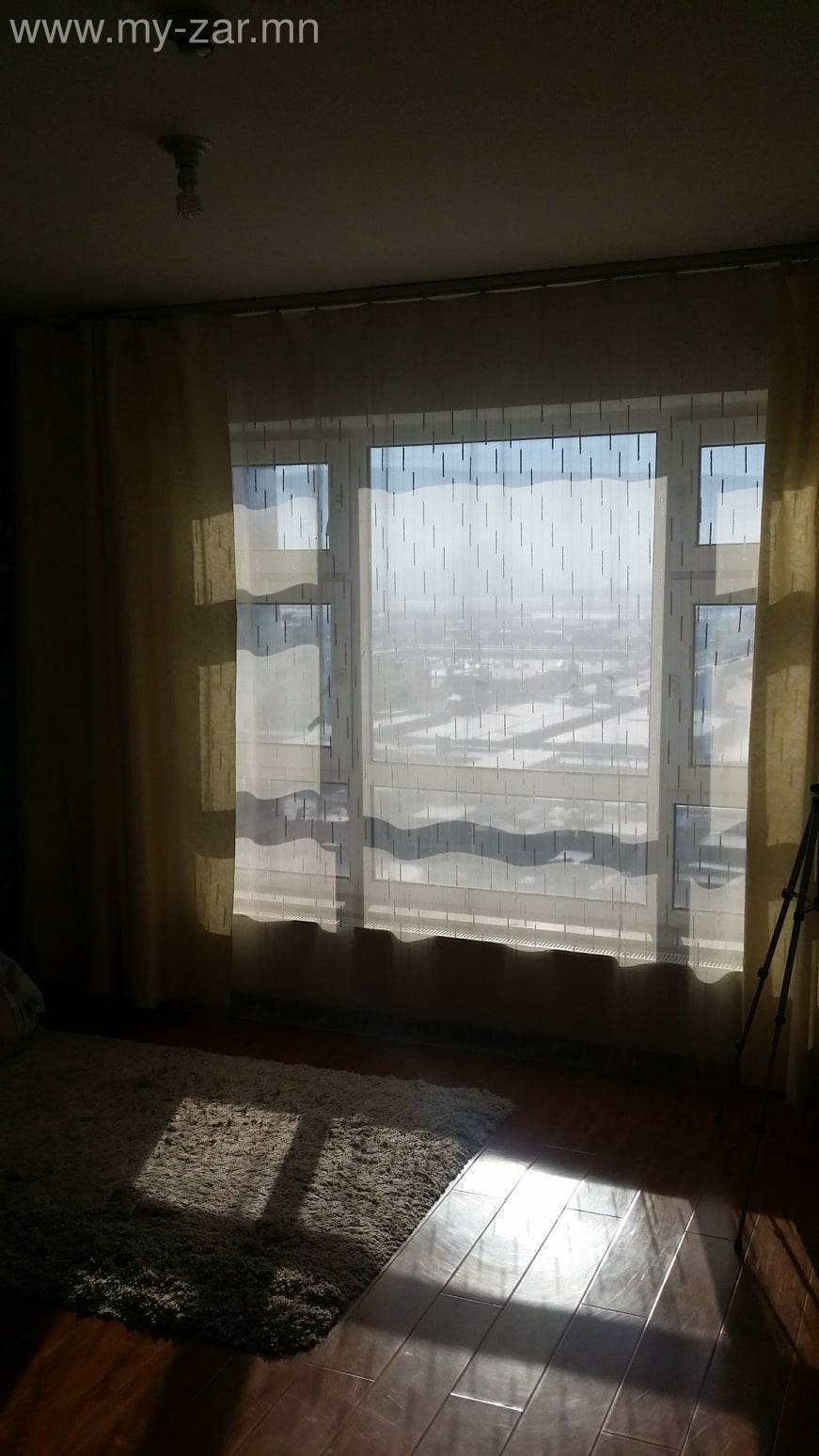 Нарантуул захын хойд талд Цагаан хуаран хотхонд 44 м2 2 өрөө, тавилгатай байрыг цэвэрхэн суух гэр 