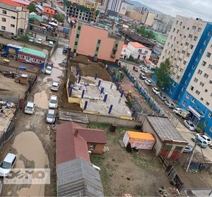 БЗД, Зүүн 4 замд баригдаж байгаа барилга зарна БЗД, Зүүн 4 замд баригдаж байгаа барилга зарна