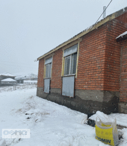 Баруун салааны Бумбатын аманд байшинтай зуслангийн газар зарна Баруун салааны Бумбатын аманд байшинтай зуслангийн газар зарна